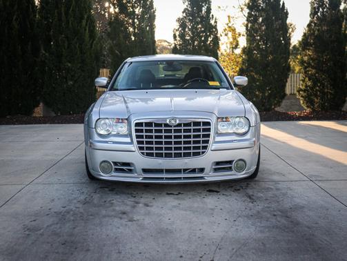 2006 Chrysler 300 SRT8
