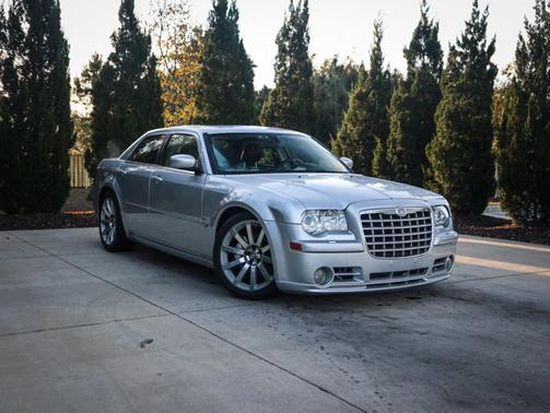 2006 Chrysler 300 SRT8