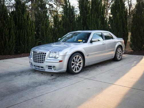 2006 Chrysler 300 SRT8