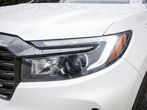 2022 Honda Ridgeline Black Edition