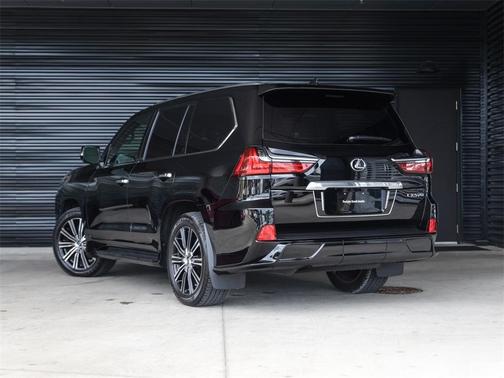 2020 Lexus LX 570 Three-Row
