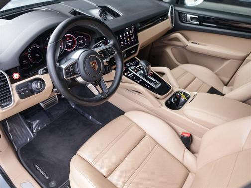2022 Porsche Cayenne S Coupe AWD