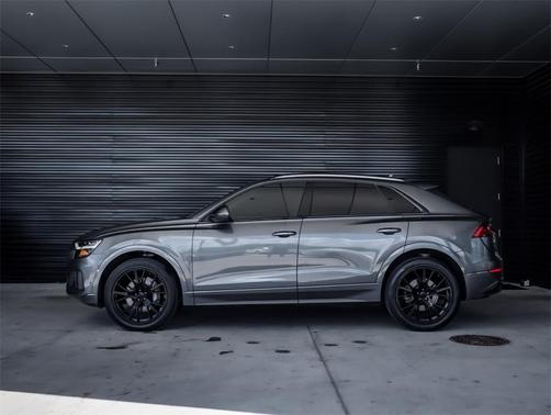 2021 Audi Q8 55 Premium Plus