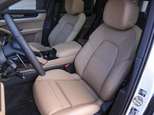 2026 Porsche Cayenne S