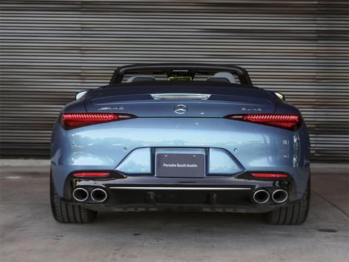 2023 Mercedes-Benz AMG SL 43 Base