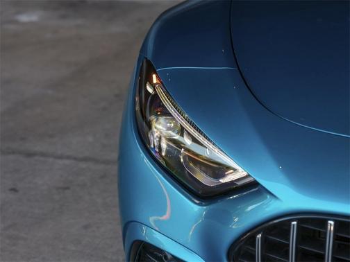 2023 Mercedes-Benz AMG SL 43 Base