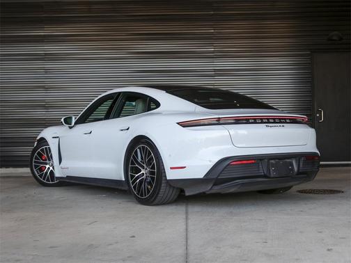 2022 Porsche Taycan 4S