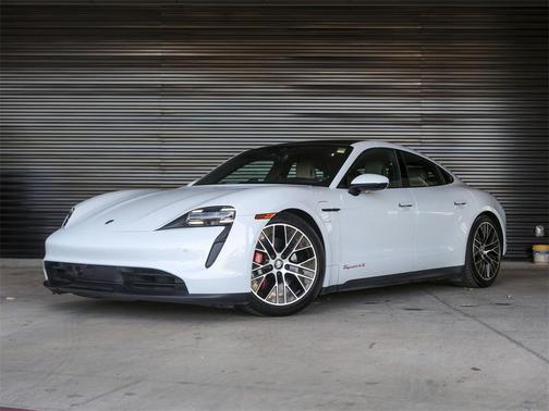 2022 Porsche Taycan 4S