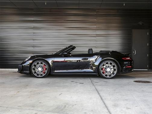 2019 Porsche 911 Turbo