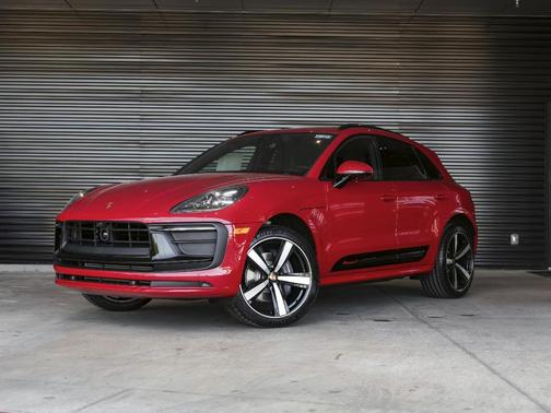 2026 Porsche Macan T