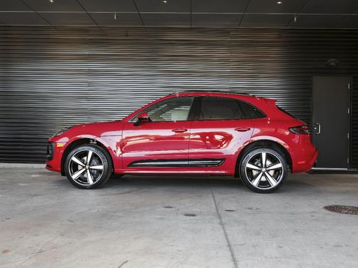 2026 Porsche Macan T