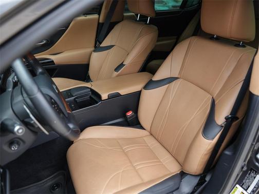 2022 Lexus ES 350 Ultra Luxury