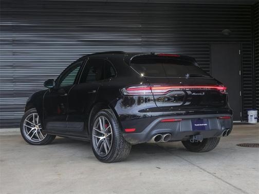 2024 Porsche Macan S