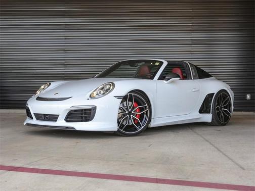2017 Porsche 911 Targa 4S