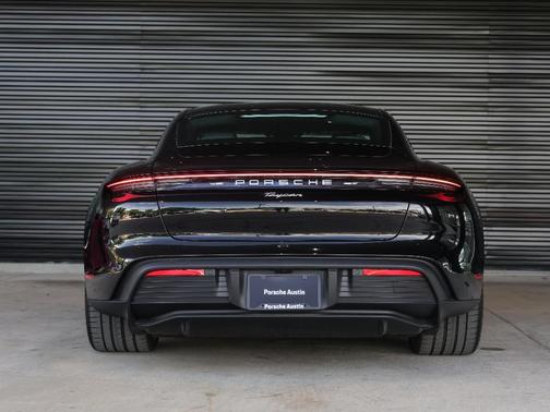 2025 Porsche Taycan Base