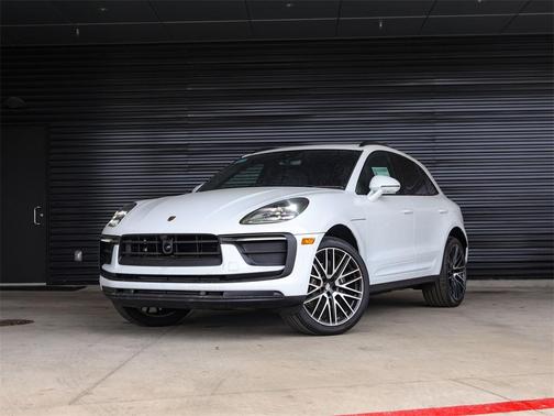 2025 Porsche Macan 