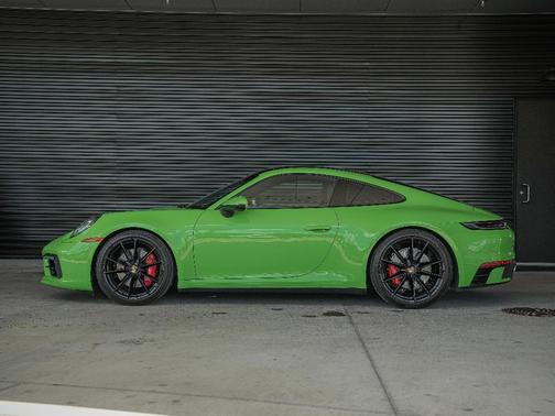 2020 Porsche 911 Carrera 4S