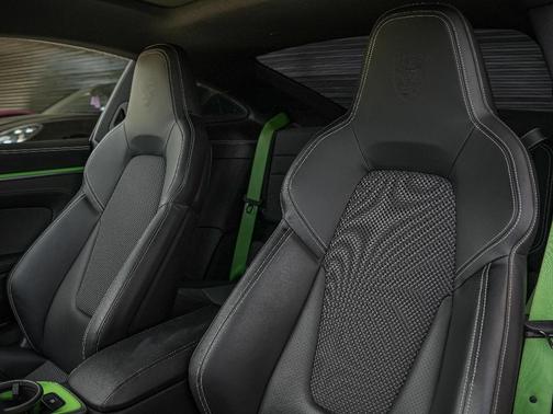 2020 Porsche 911 Carrera 4S