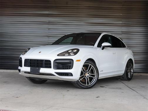 2022 Porsche Cayenne GTS