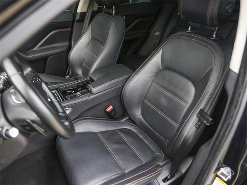 2019 Jaguar F-PACE 20d Prestige