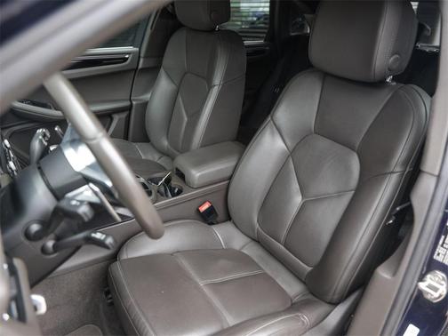 2019 Porsche Macan S