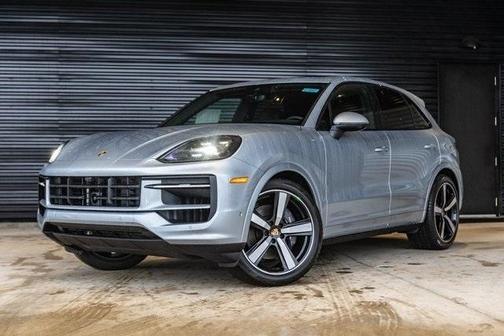 2024 Porsche Cayenne Base