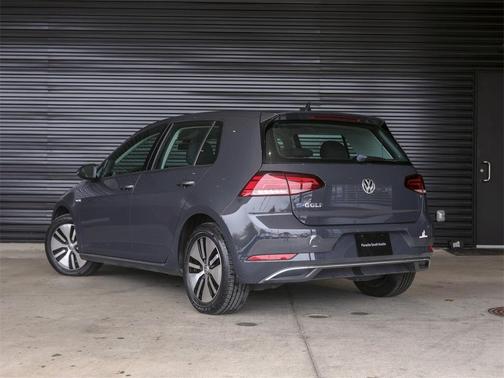2019 Volkswagen e-Golf SE