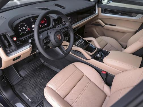 2026 Porsche Cayenne Base