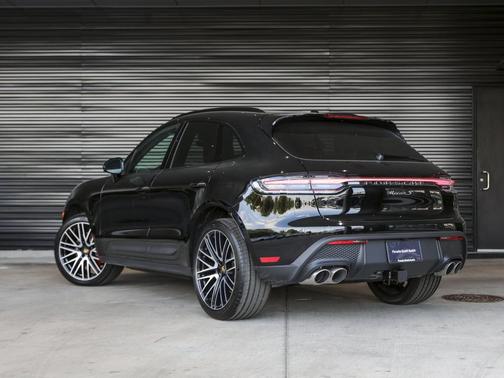 2026 Porsche Macan S