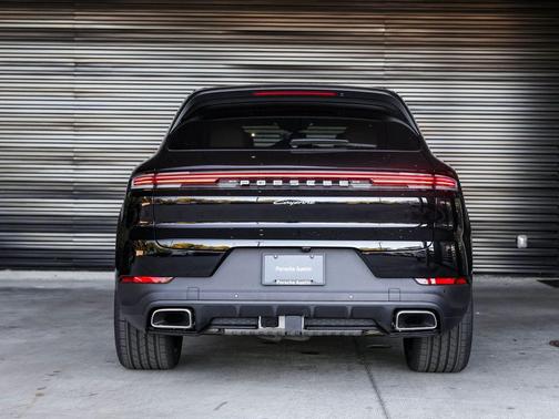 2026 Porsche Cayenne Base
