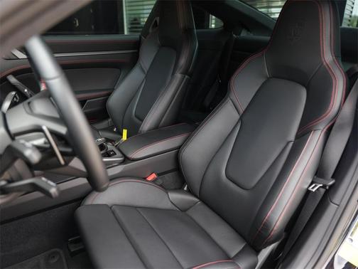 2024 Porsche 911 Carrera 4S