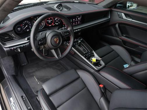 2024 Porsche 911 Carrera 4S