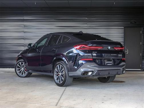2023 BMW X6 xDrive40i