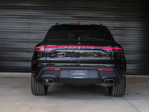 Jet Black Metallic 2025 Porsche Macan T