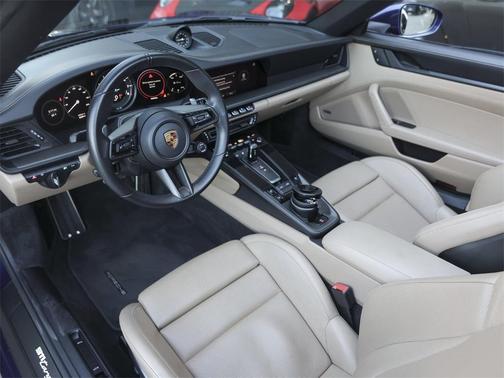 2022 Porsche 911 Targa 4 GTS