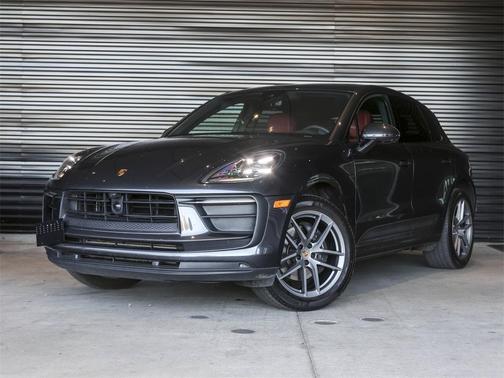 2024 Porsche Macan Base (PDK)