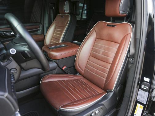 Onyx Black 2023 GMC Yukon Denali Ultimate