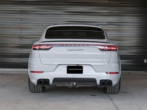 2022 Porsche Cayenne GTS