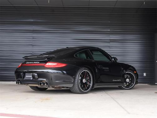 2012 Porsche 911 Carrera 4 GTS