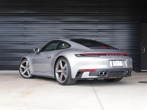 2024 Porsche 911 Carrera 4S