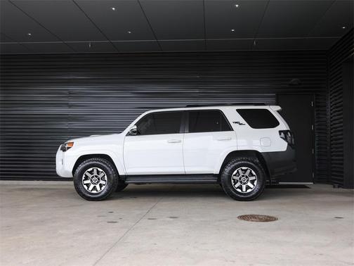 2022 Toyota 4Runner TRD Off Road Premium