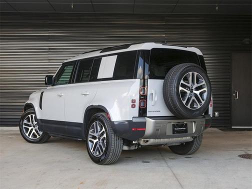 2026 Land Rover Defender S