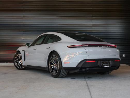 2025 Porsche Taycan Base