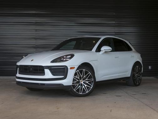 2024 Porsche Macan T