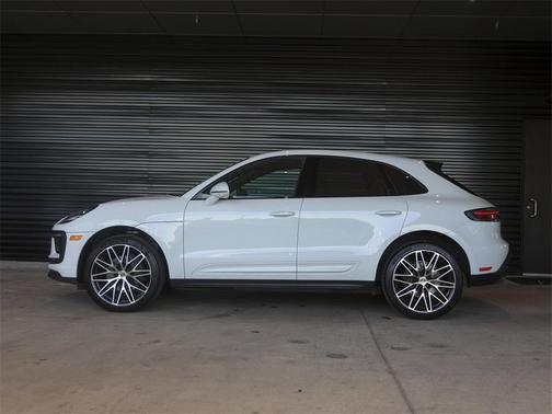 2024 Porsche Macan T
