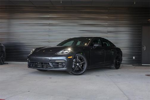 2021 Porsche Panamera Base