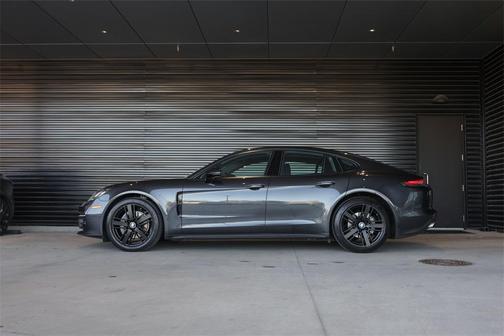 2021 Porsche Panamera Base