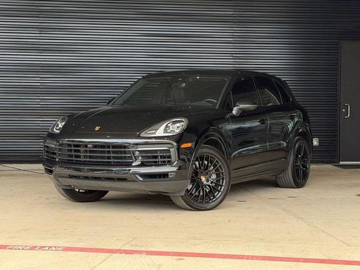 Black 2023 Porsche Cayenne