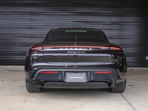 2020 Porsche Taycan Turbo
