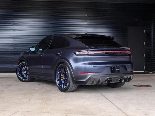 2024 Porsche Cayenne Turbo GT